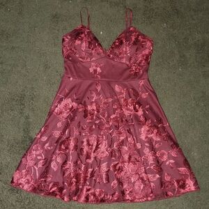 Elegant Burgundy Floral Dress